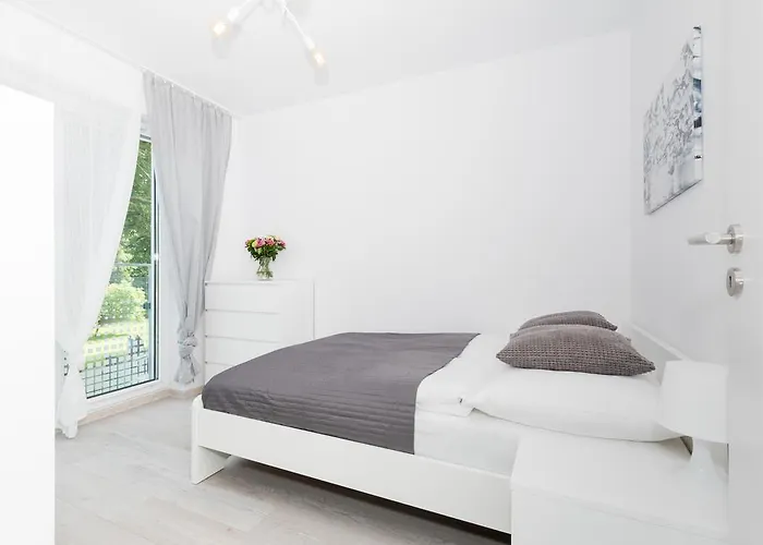 Jantar Solna Апартаменты Колобжег